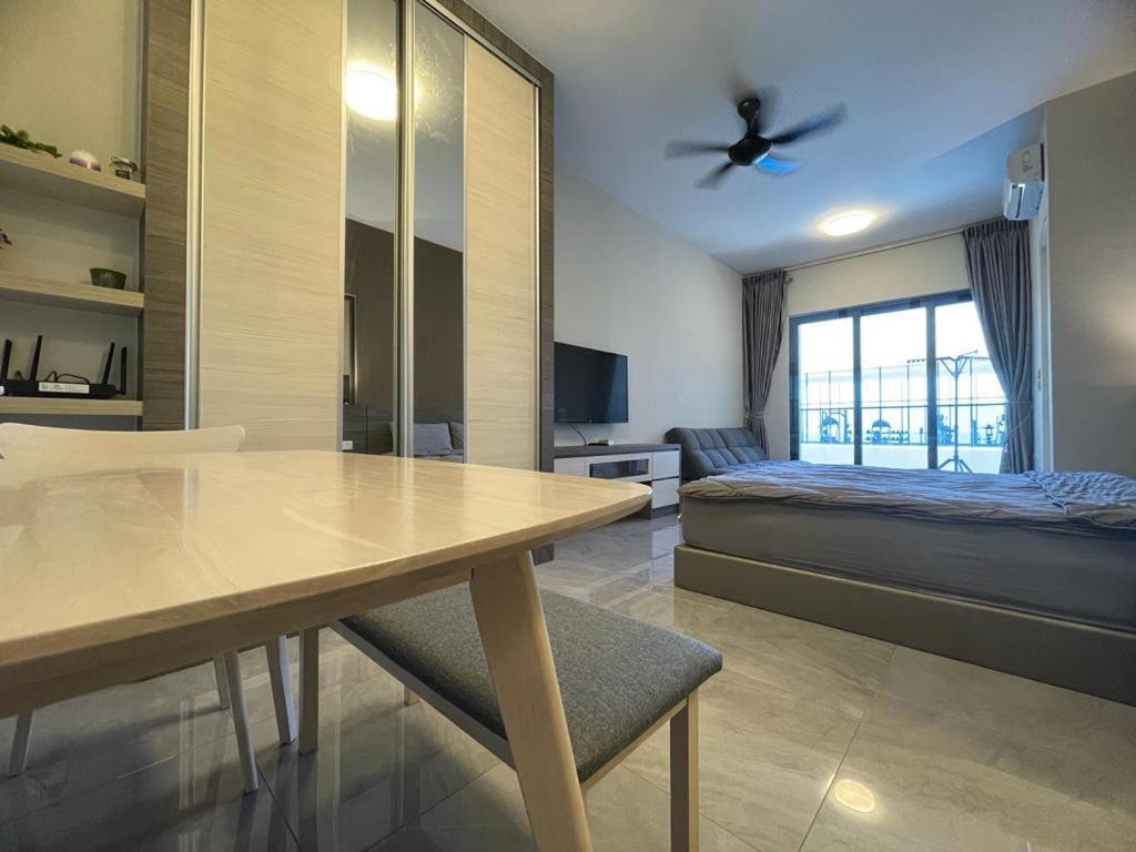 Imperio.Res - Near To Jonker & Mall - Pool View Malacca Eksteriør bilde