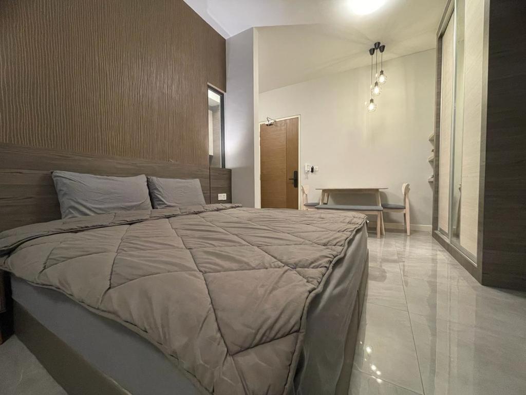 Imperio.Res - Near To Jonker & Mall - Pool View Malacca Eksteriør bilde